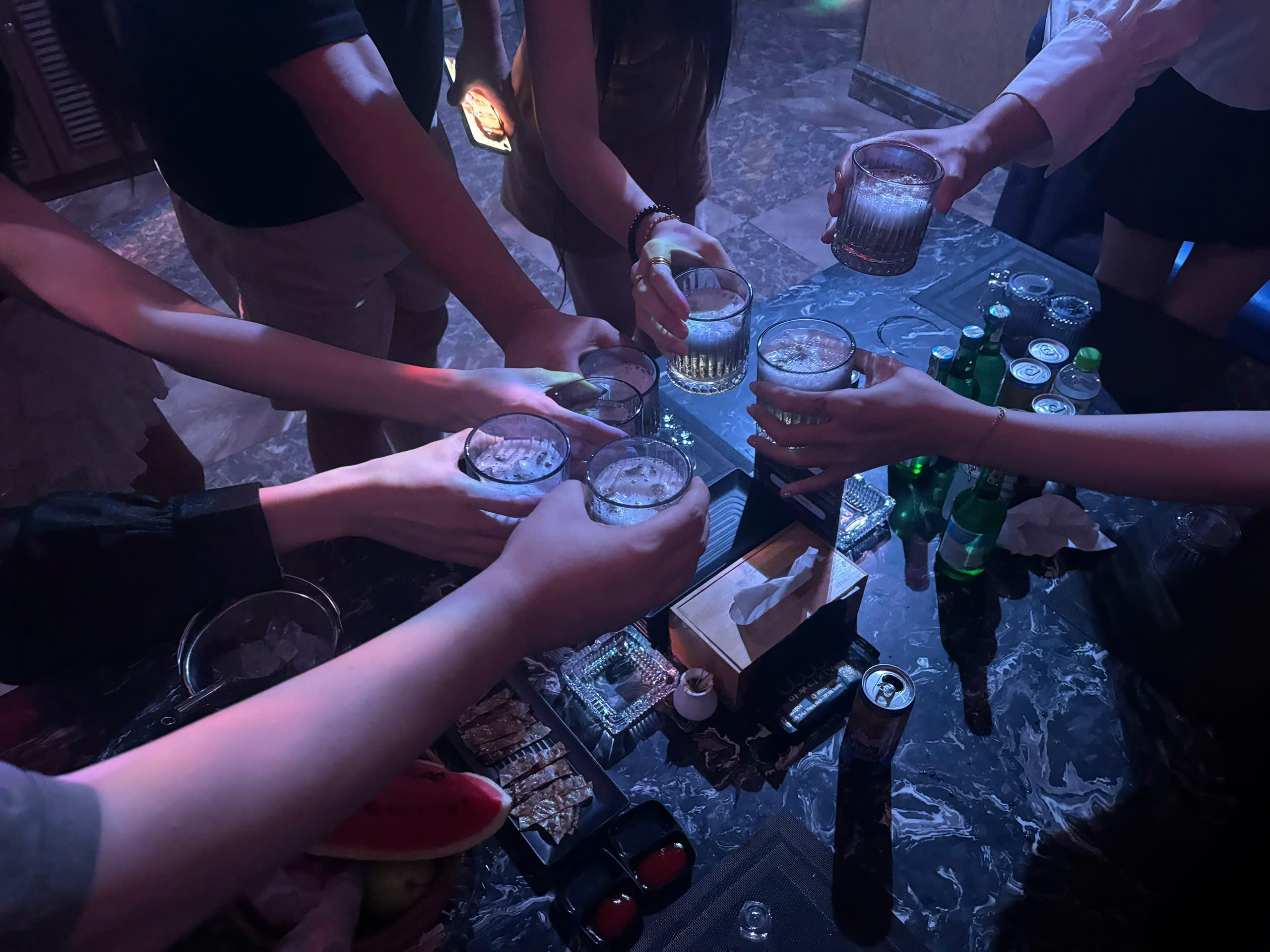 다낭 가라오케 아우디 프리미엄 분위기